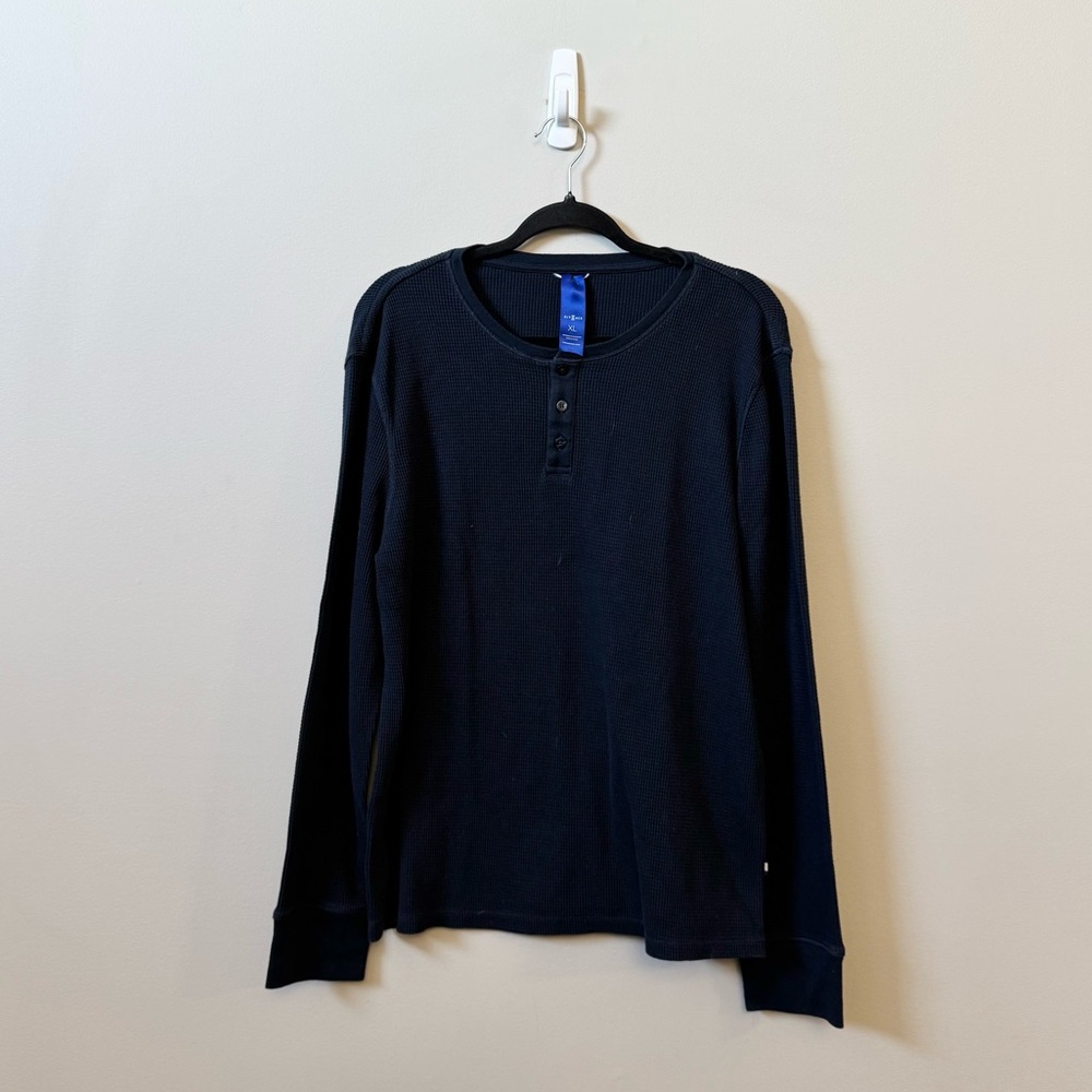 Kit and Ace navy blue pullover 3 button Henley long sleeve top